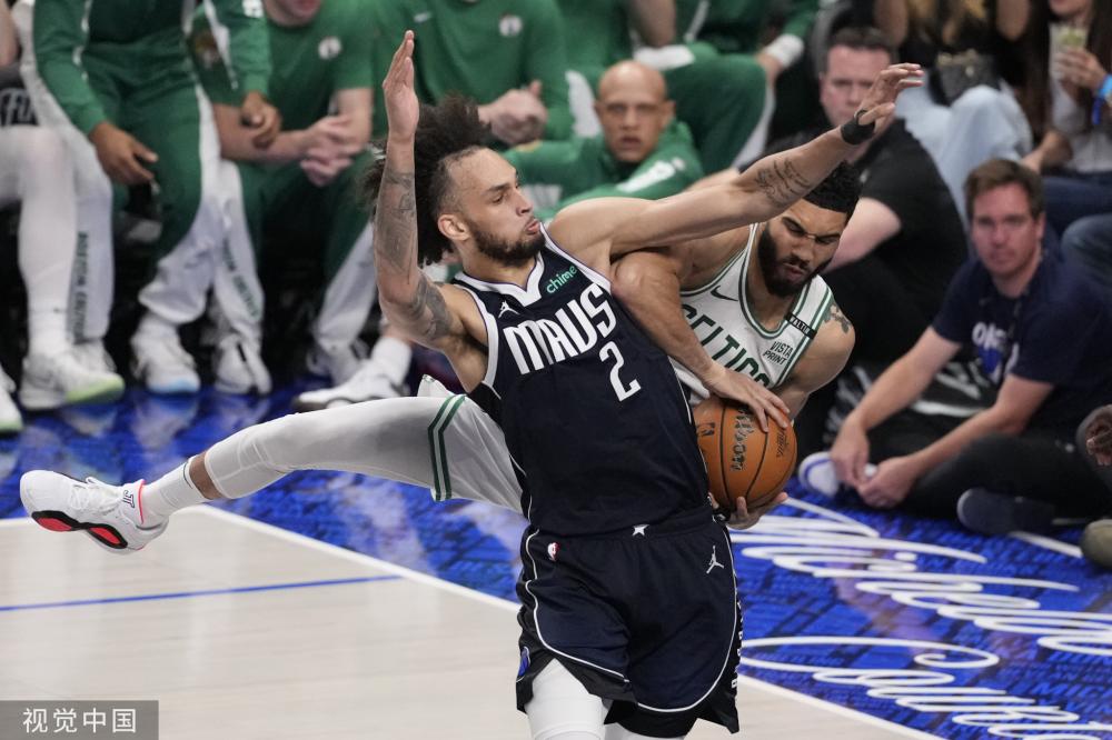 赛场表现赢 赛场表现赢