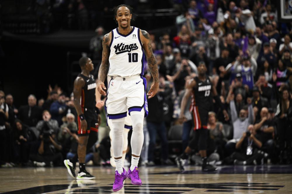 屏幕前见证 屏幕前见证