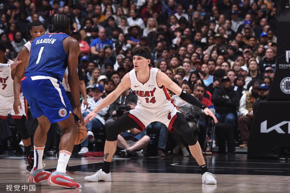 他们加强了 他们加强了