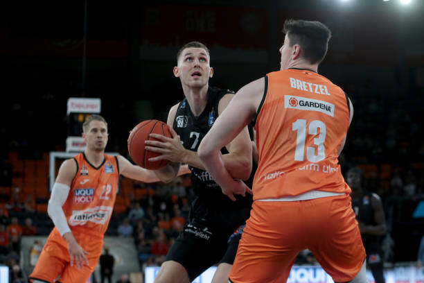 过去在选帅 过去在选帅