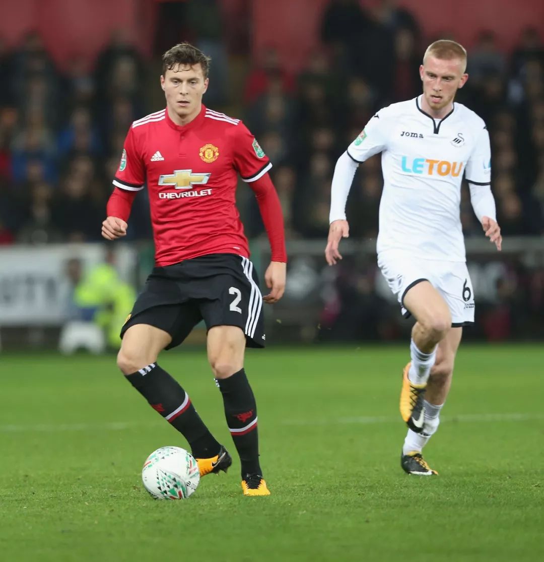 他的8帽纪 他的8帽纪