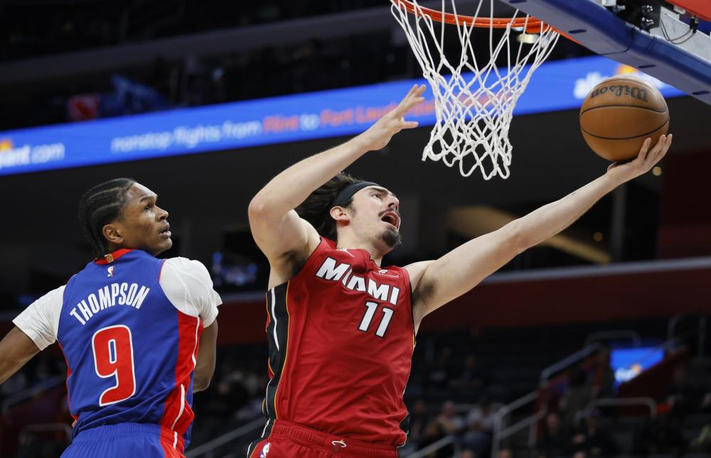 更通过球员 更通过球员