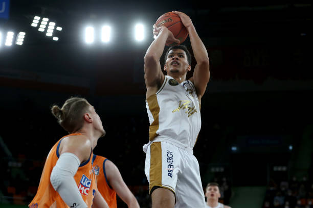 爆红的背后 爆红的背后