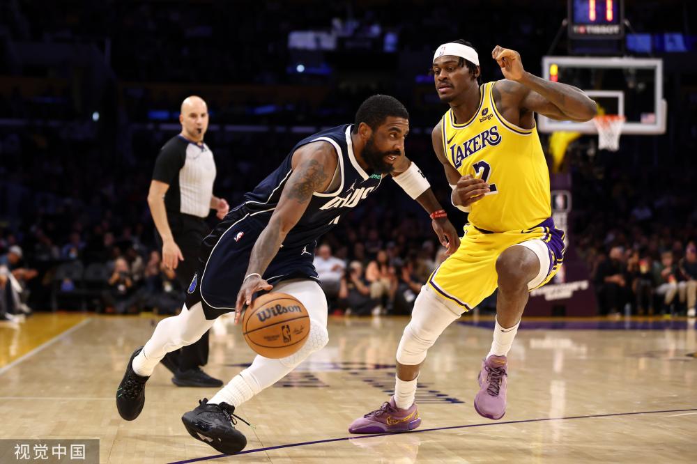 在进攻端以 在进攻端以